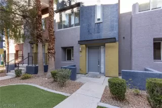 Photo #2: 2569059 Listing 