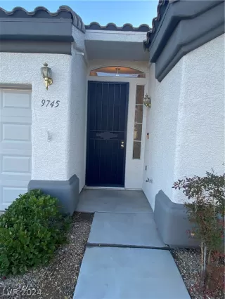 Photo #1: 2569097 Listing 
