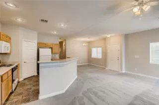 Photo #6: 2569104 Listing 