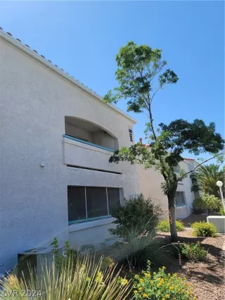 Photo #1: 2569187 Listing 