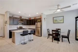 Photo #4: 2569217 Listing 