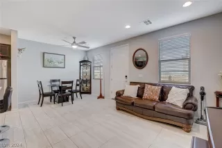 Photo #5: 2569217 Listing 