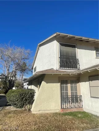 Photo #1: 2569236 Listing 