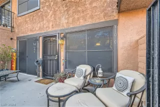 Photo #3: 2569247 Listing