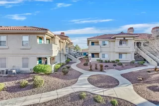 Photo #3: 2569257 Listing