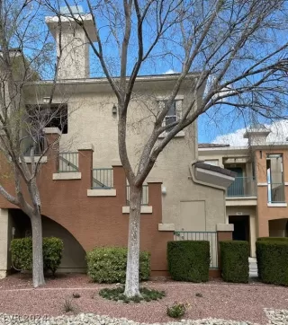 Photo #1: 2569259 Listing