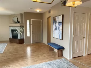 Photo #2: 2569259 Listing