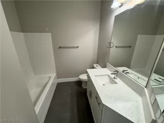 Photo #2: 2569269 Listing 