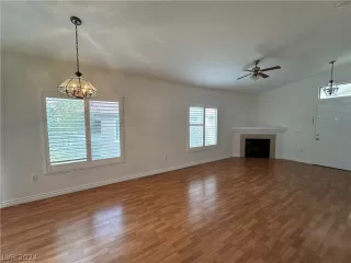 Photo #1: 2569313 Listing