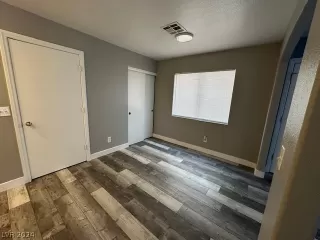 Photo #6: 2569321 Listing