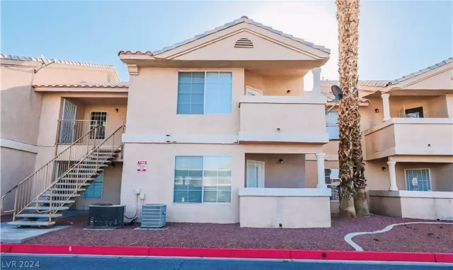 MLS: 2569374 Condo For Sale