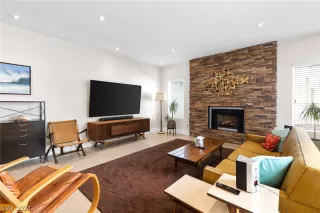 Photo #2: 2569406 Listing 