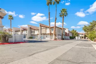 Photo #5: 2569406 Listing 