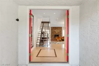 Photo #6: 2569406 Listing 