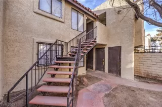 Photo #4: 2569409 Listing