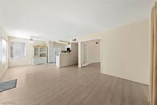 Photo #1: 2569412 Listing