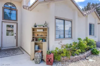 Photo #2: 2569429 Listing 