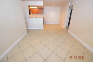 Photo #2: 2569440 Listing 