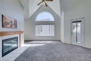 Photo #1: 2569442 Listing