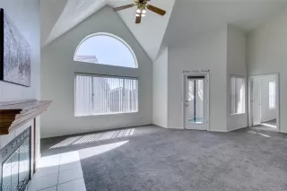 Photo #2: 2569442 Listing