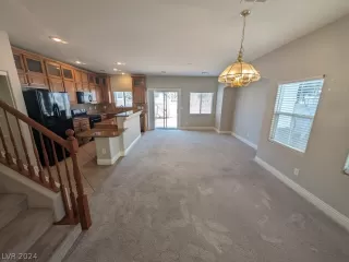 Photo #2: 2569461 Listing 