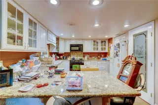 Photo #5: 2569468 Listing