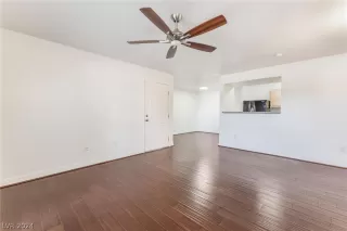 Photo #2: 2569471 Listing