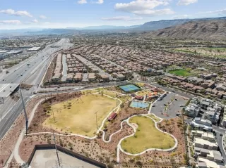 Photo #3: 2569488 Listing