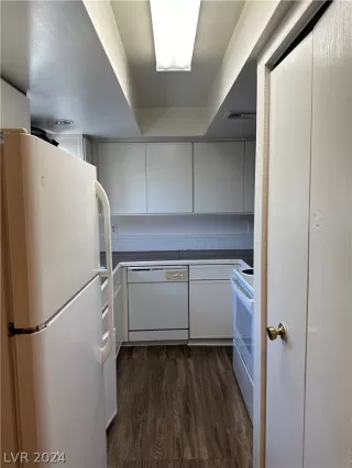 Photo #3: 2569501 Listing 