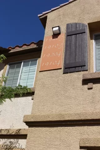 Photo #1: 2569507 Listing 