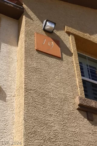 Photo #2: 2569507 Listing 