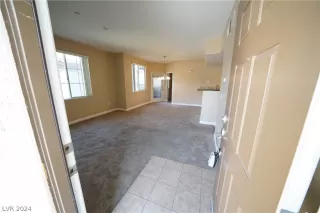 Photo #5: 2569507 Listing 