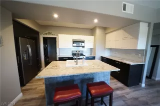 Photo #3: 2569509 Listing 