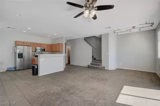 Photo #1: 2569517 Listing