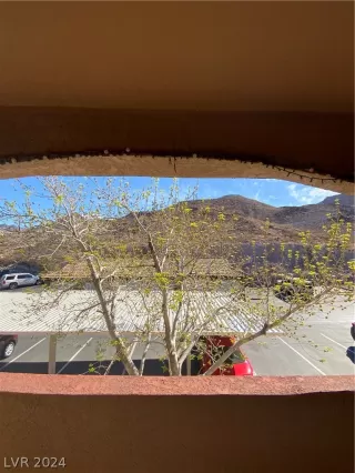 Photo #3: 2569535 Listing 