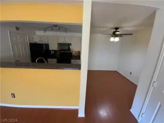 Photo #4: 2569535 Listing 