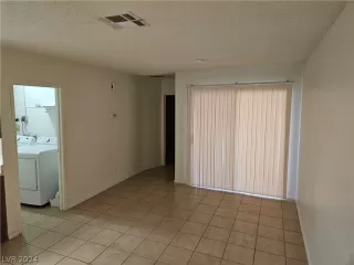 Photo #3: 2569537 Listing 