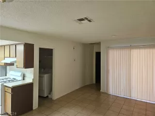 Photo #4: 2569537 Listing 