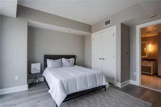 Photo #6: 2569541 Listing