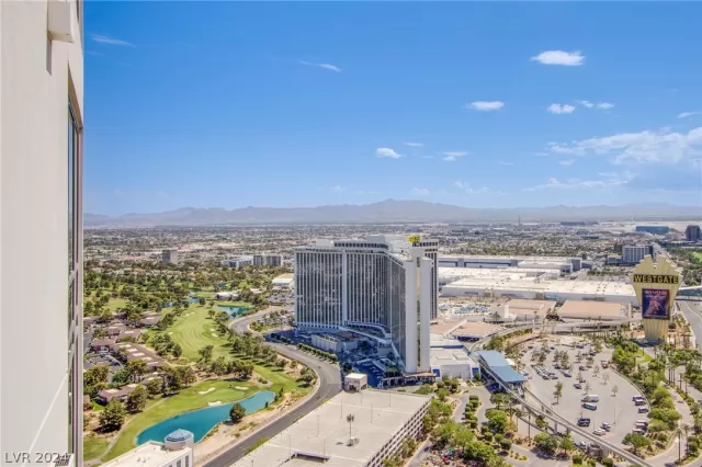 MLS: 2569581 Condo For Sale