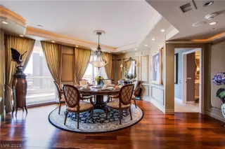 Photo #3: 2569581 Listing