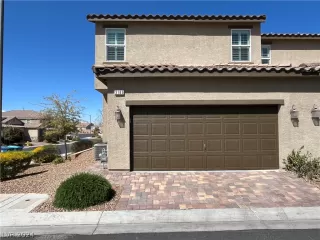 Photo #2: 2569586 Listing 