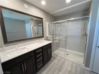 Photo #5: 2569586 Listing 