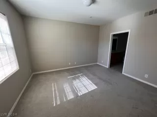 Photo #6: 2569596 Listing 