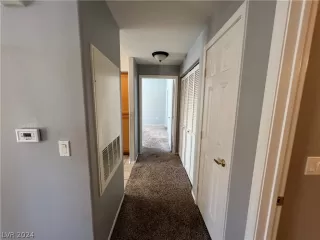 Photo #6: 2569604 Listing