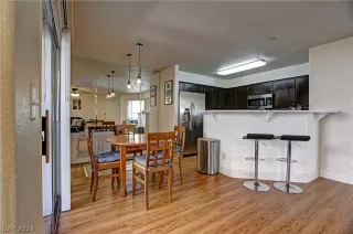 Photo #3: 2569616 Listing 