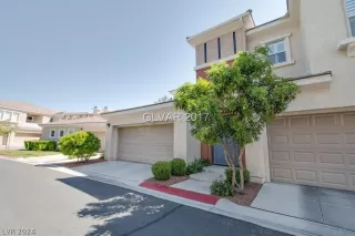 Photo #1: 2569632 Listing 