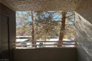 Photo #3: 2569636 Listing 