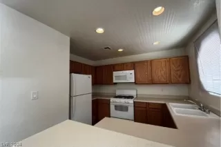 Photo #6: 2569636 Listing 