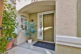 Photo #2: 2569667 Listing 